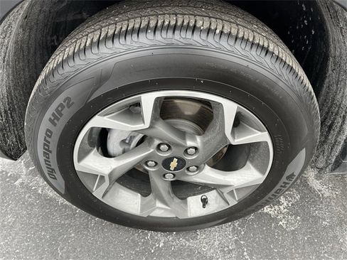 Certified 2024 Chevrolet Trax LT w/ Driver Confidence Package image 16