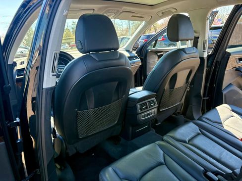 Used 2017 Audi Q7 3.0T Premium Plus w/ Premium Plus Package image 18