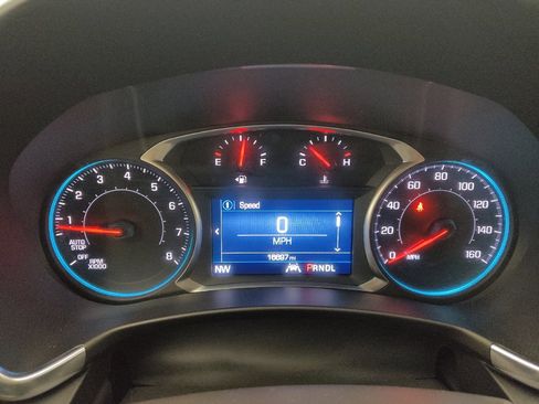 Used 2024 Chevrolet Equinox LT FWD image 23