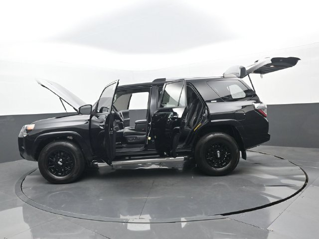 Used 2019 Toyota 4Runner SR5 RWD image 34