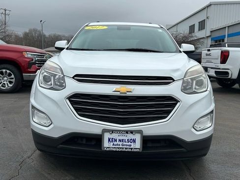 Used 2017 Chevrolet Equinox LT w/ Convenience Package image 2