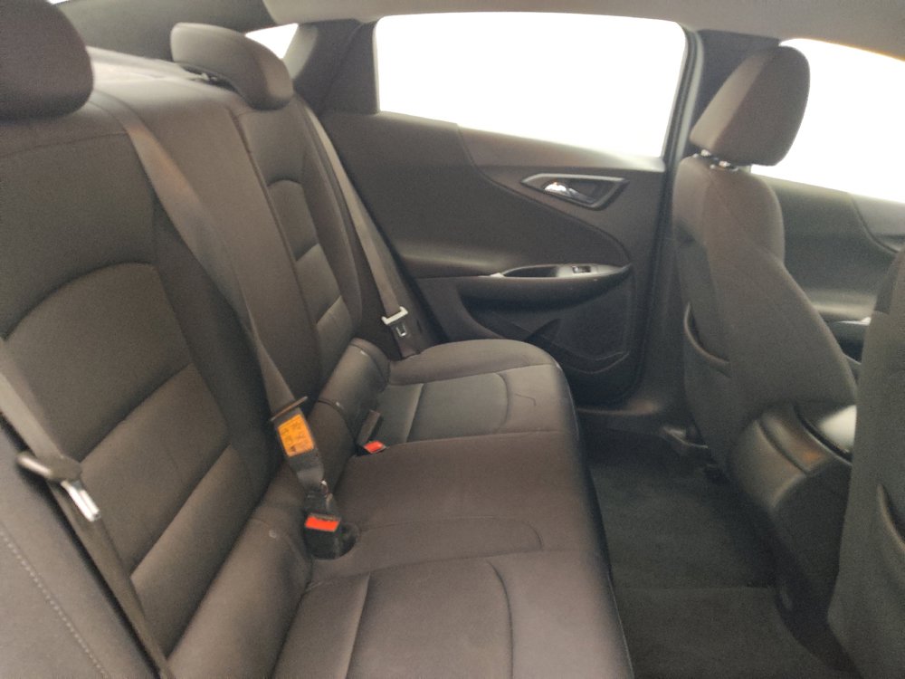 Used 2022 Chevrolet Malibu LS FWD image 19