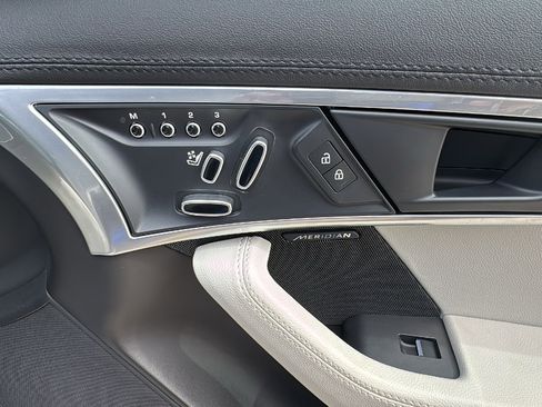 Used 2022 Jaguar F-TYPE Coupe image 26