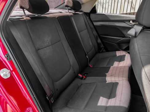 Used 2020 Hyundai Accent SE image 38