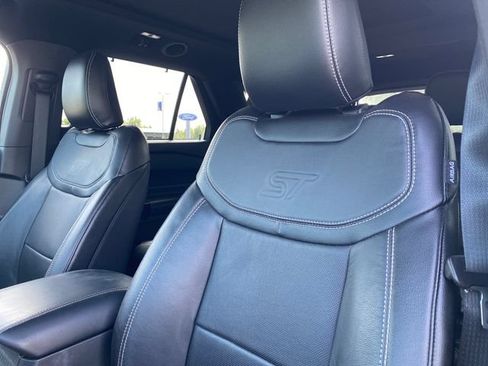 Used 2021 Ford Explorer ST w/ Equipment Group 401A AWD/4WD image 15