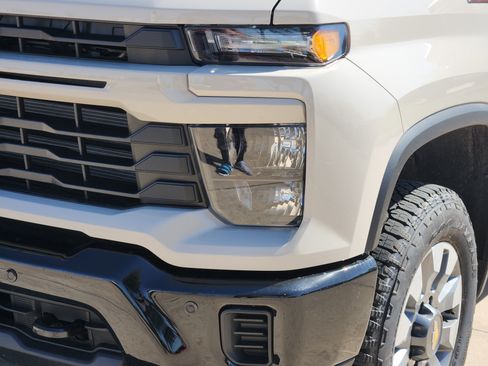 New 2026 Chevrolet Silverado 2500 Custom w/ Custom Value Package image 17