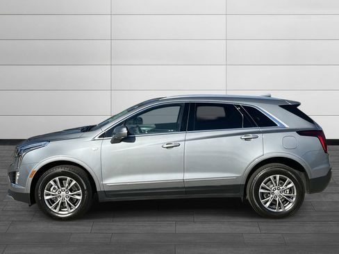 Certified 2023 Cadillac XT5 Premium Luxury image 2