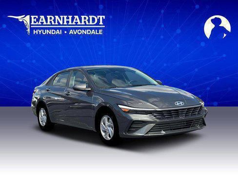 New 2026 Hyundai Elantra SE image 11