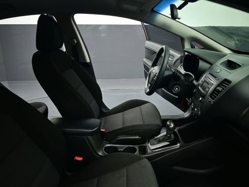 Used 2018 Kia Forte LX image 58