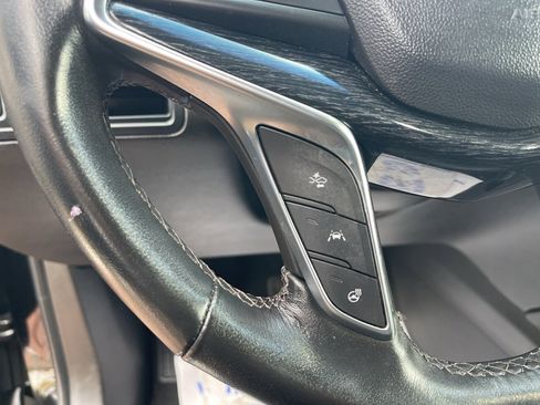 Used 2023 Cadillac XT5 Premium Luxury w/ LPO, Floor Liner Package image 21