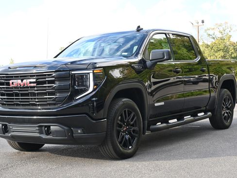 Used 2024 GMC Sierra 1500 Elevation image 5