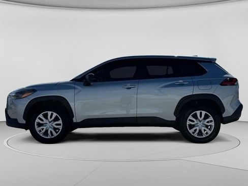 Used 2026 Toyota Corolla Cross L FWD image 8