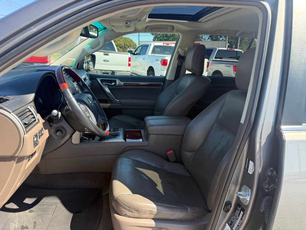 Used 2013 Lexus GX 460 w/ Comfort Plus Pkg AWD/4WD image 9