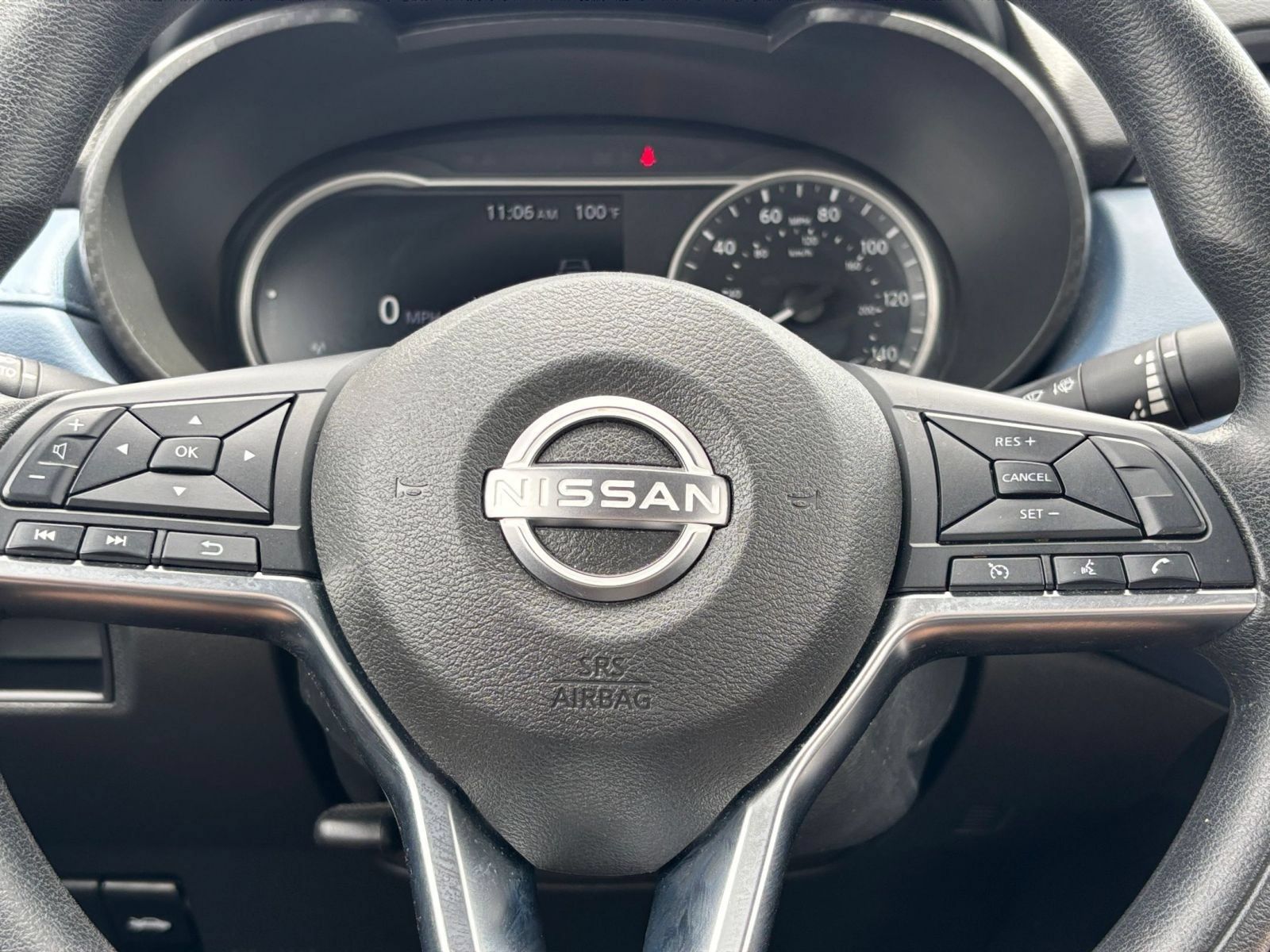 Used 2025 Nissan Versa SV FWD image 25
