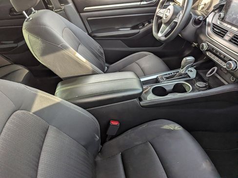 Certified 2023 Nissan Altima 2.5 SV image 12