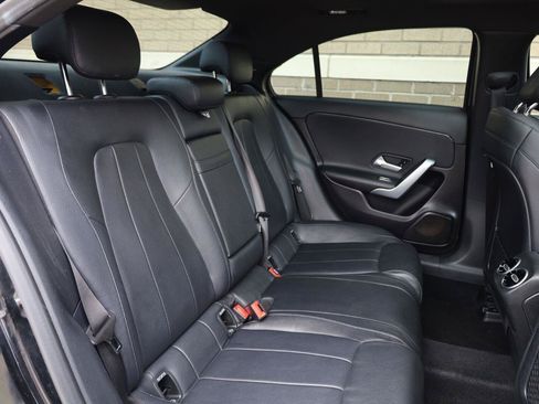 Used 2019 Mercedes-Benz A 220 image 24