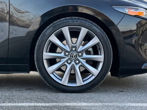 Used 2020 MAZDA MAZDA3 AWD Sedan w/ Preferred Package image 39