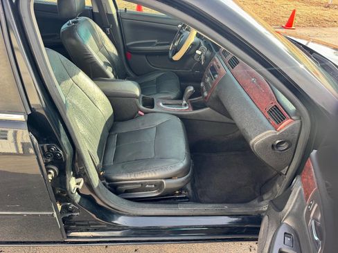 Used 2008 Chevrolet Impala LT image 16