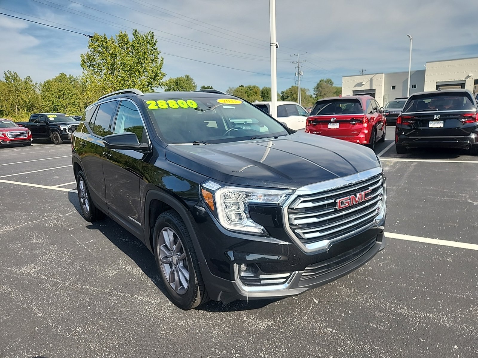 Used 2023 GMC Acadia SLT AWD/4WD image 8