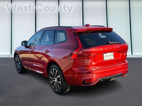 Certified 2023 Volvo XC60 B5 Plus w/ Climate Package image 7