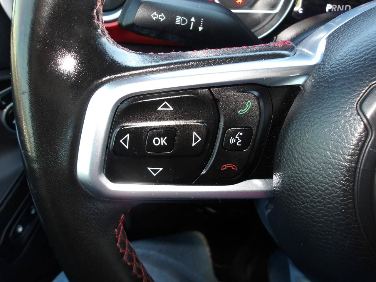 Used 2018 Jeep Wrangler Unlimited Rubicon AWD/4WD image 15