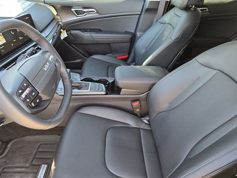 New 2026 Kia Sportage EX image 9