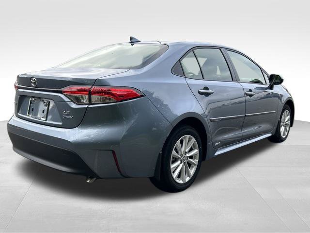 Used 2026 Toyota Corolla LE w/ LE Premium Package AWD/4WD image 5