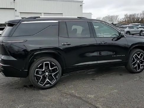 New 2026 Chevrolet Traverse High Country w/ LPO, Floor Liner Package image 71