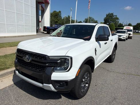 Used 2024 Ford Ranger XLT w/ Trailer Tow Package RWD image 14