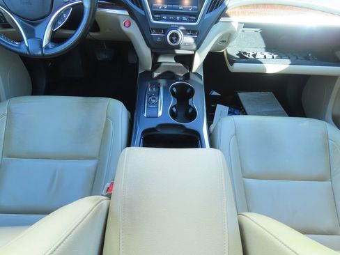 Used 2018 Acura MDX FWD image 9