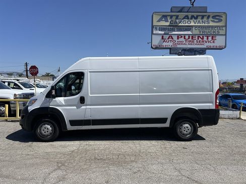 Used 2023 RAM ProMaster 2500 FWD image 15