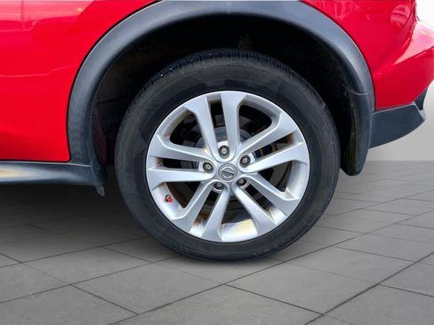 Used 2017 Nissan Juke S image 10