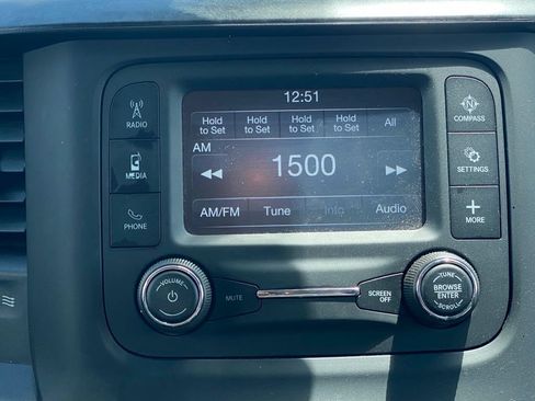 Used 2019 RAM 1500 Big Horn AWD/4WD image 17