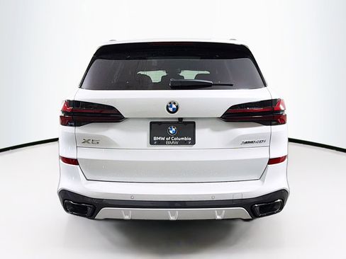 New 2026 BMW X5 xDrive40i w/ M Sport Package AWD/4WD image 6