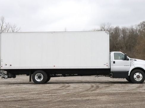 New 2026 Ford F750 2WD Regular Cab Super Duty image 6