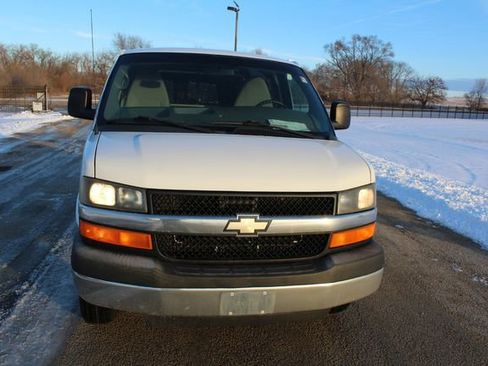 Used 2012 Chevrolet Express 2500 LT w/ LT Preferred Equipment Group image 3