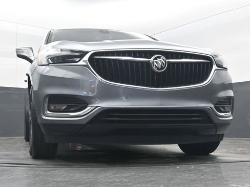 Used 2020 Buick Enclave Premium image 23