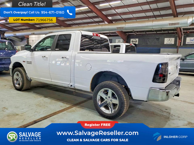 Used 2014 RAM 1500 Classic SLT AWD/4WD image 3