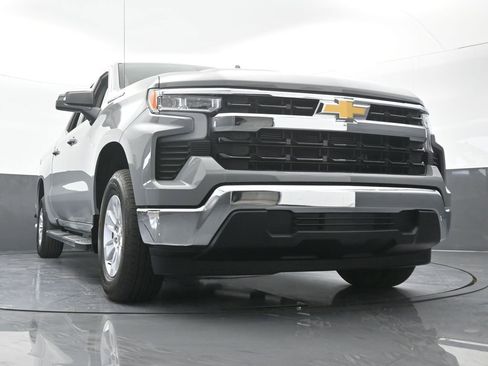 Used 2024 Chevrolet Silverado 1500 LT RWD image 63