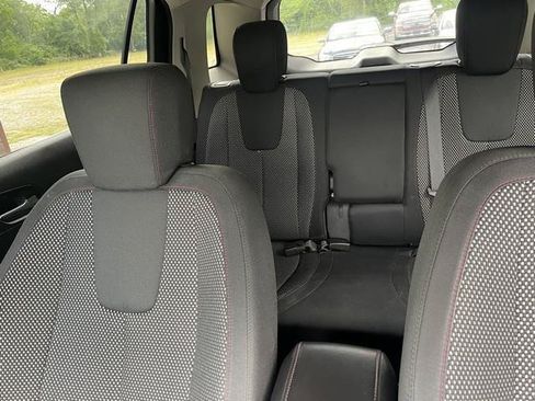 Used 2015 GMC Terrain SLE FWD image 12