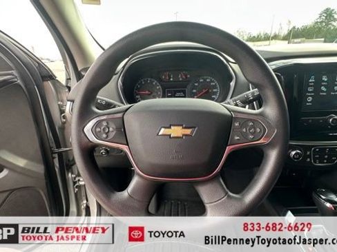 Used 2019 Chevrolet Traverse LS FWD image 12