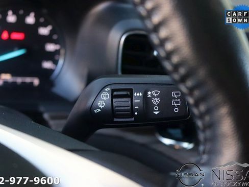 Used 2022 Ford Explorer Limited w/ Equipment Group 301A image 25