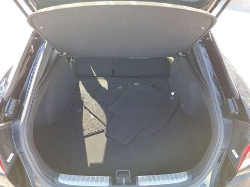 Used 2022 Kia Stinger GT-Line w/ Sun & Sound Package image 6