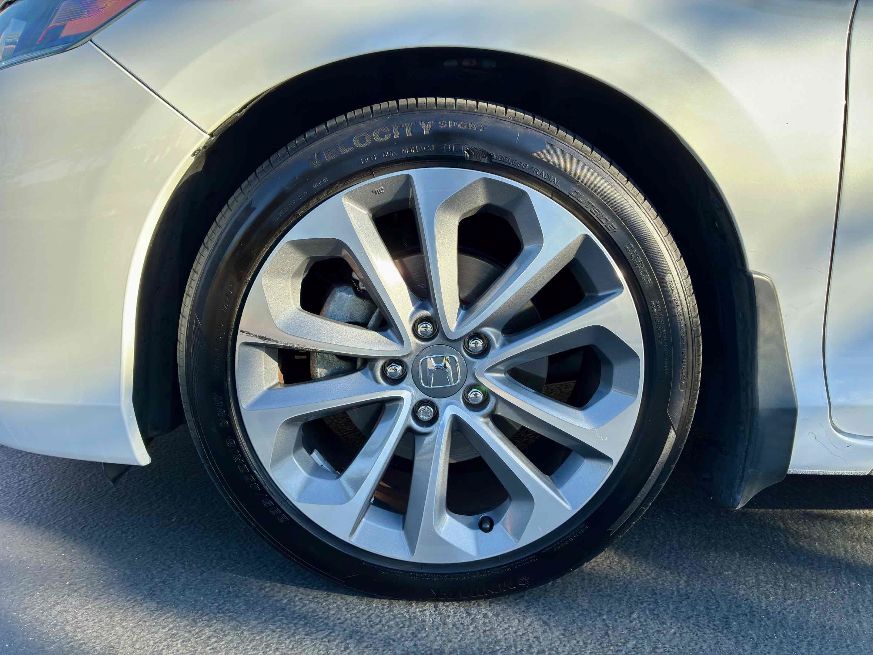 Used 2015 Honda Accord EX-L image 11
