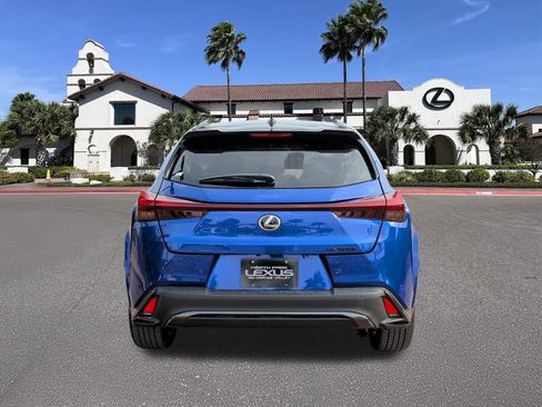 Certified 2025 Lexus UX 300h FWD w/ Accessory Package (Z2) image 3