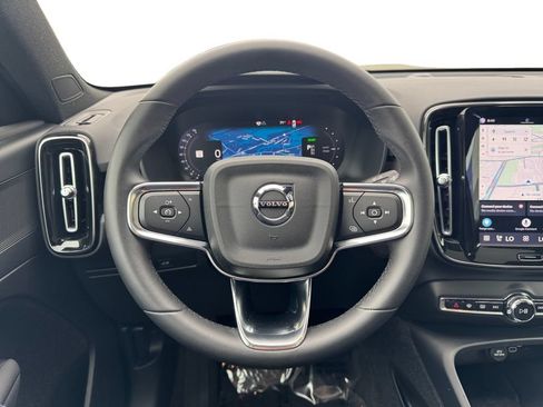 Used 2023 Volvo C40 P8 Recharge Plus w/ Climate Package AWD/4WD image 14