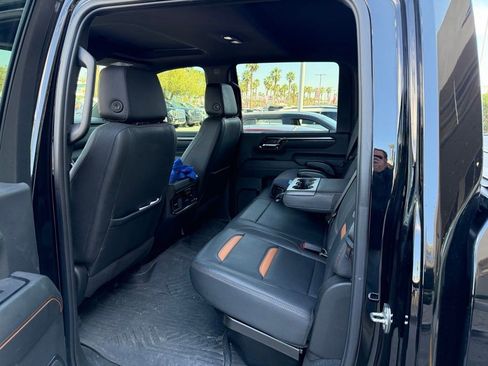 Used 2024 GMC Sierra 2500 AT4 w/ Max Trailering Package image 5