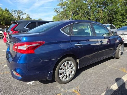Used 2019 Nissan Sentra S FWD image 6