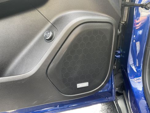 Certified 2023 GMC Acadia SLT w/ Elevation Edition image 23