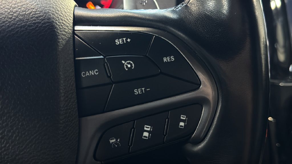 Used 2021 Jeep Grand Cherokee Limited X AWD/4WD image 28
